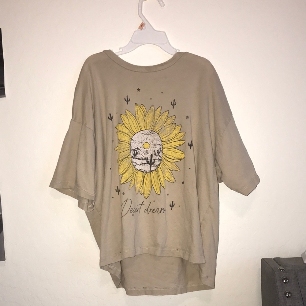 really cute comfy tee shirt